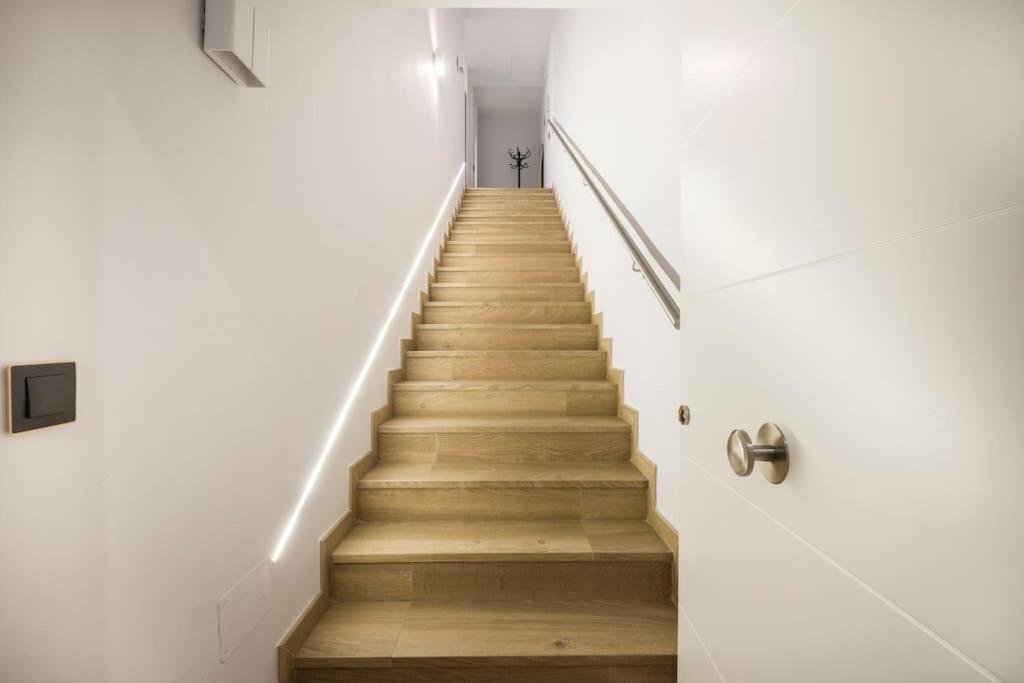 Lujoso Apartamento Cerca De Plaza Mayor Madrid Exterior foto